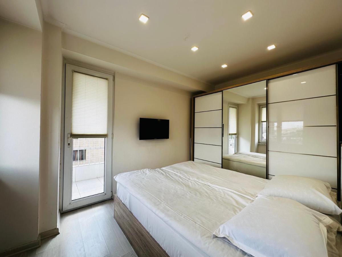 Suite Apartment On Pushkin Street Γιερεβάν Εξωτερικό φωτογραφία